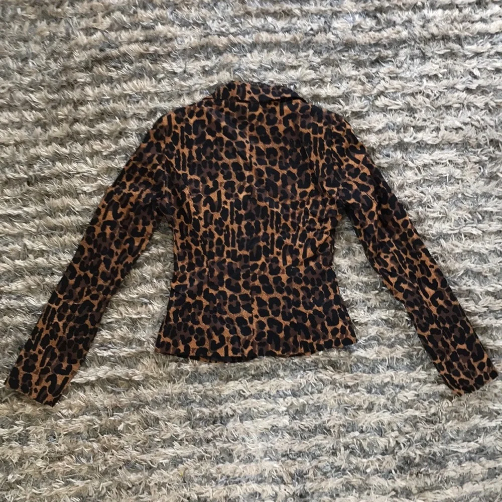 NWOT! 🐆Leopard Print Suit Jacket🐆 Size XS - Picture 5 of 5